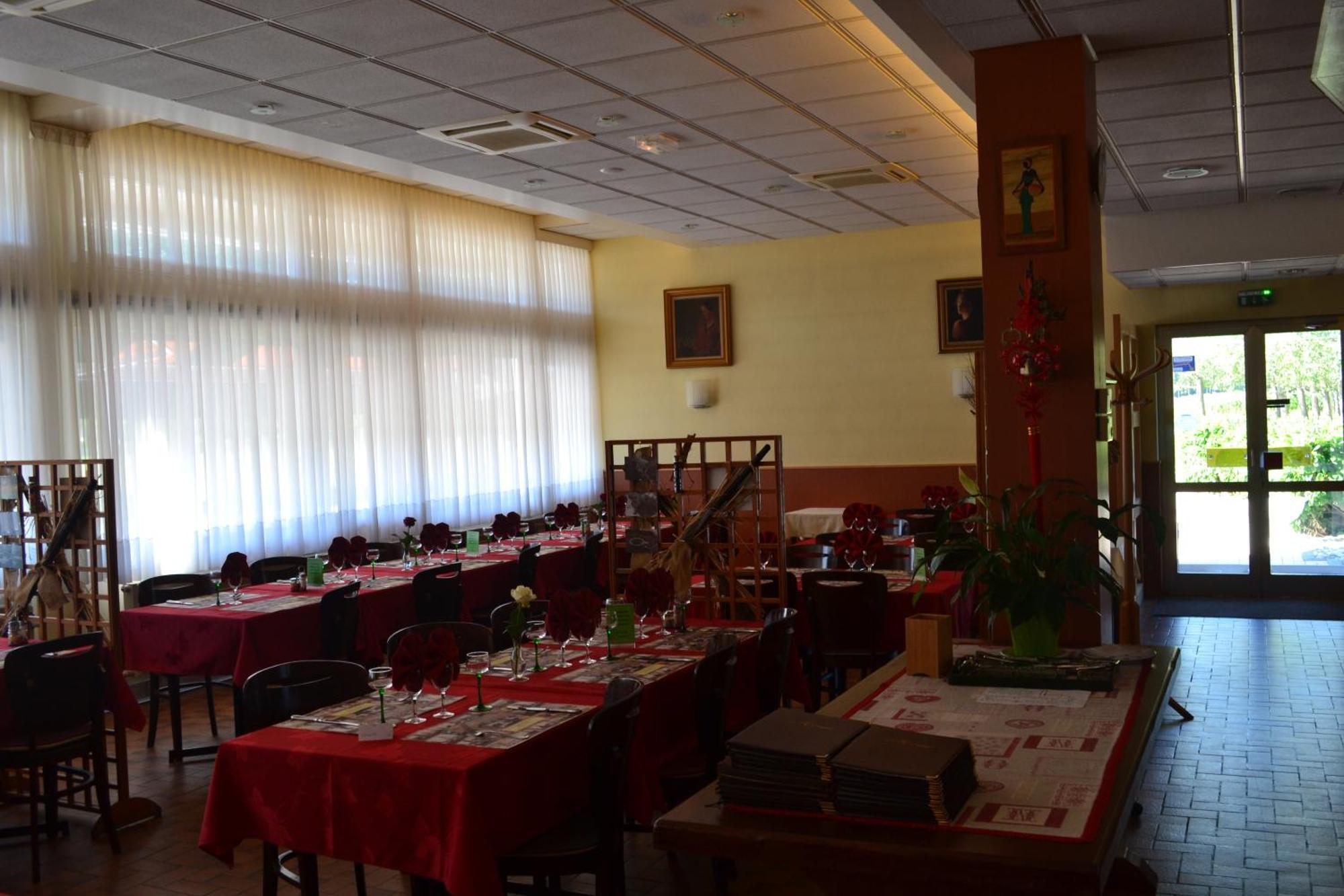 Hotel Restaurant Niemerich 풀베르샤잉 외부 사진