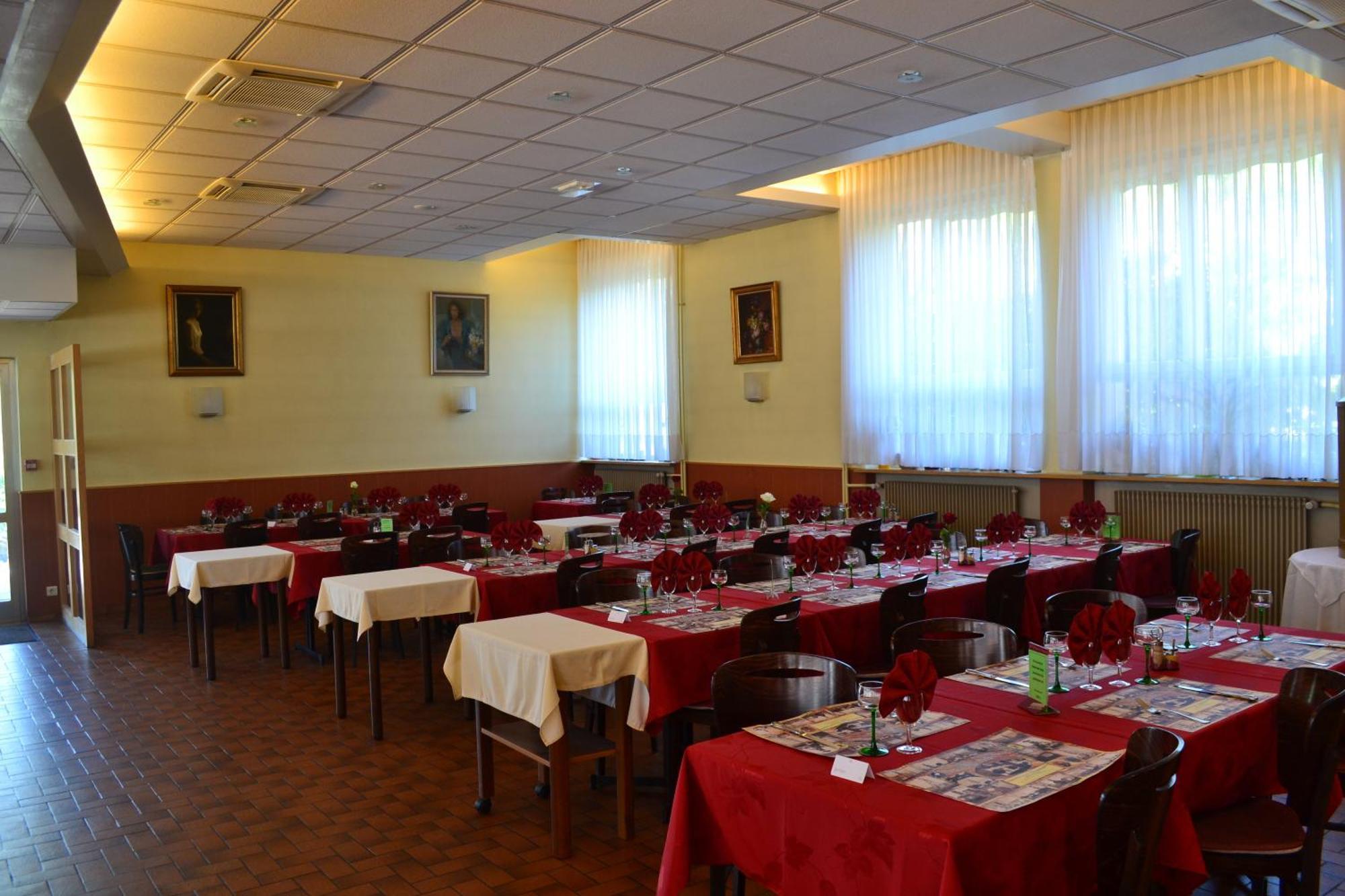 Hotel Restaurant Niemerich 풀베르샤잉 외부 사진