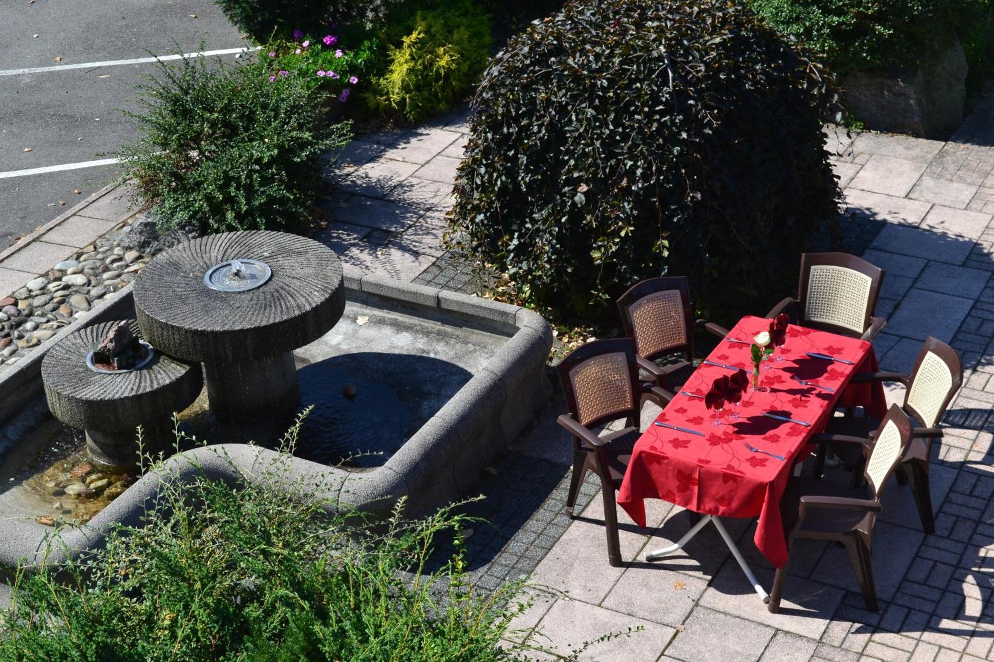 Hotel Restaurant Niemerich 풀베르샤잉 외부 사진